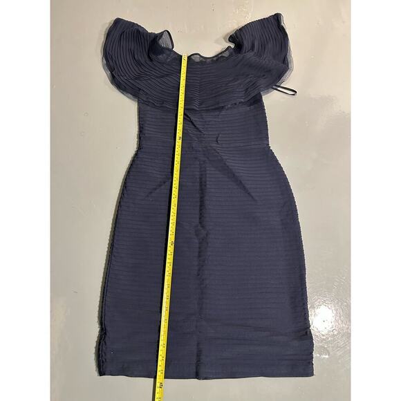 Tadashi Shoji Off the Shoulder  Navy Blue Dress Size M - Picture 5 of 8